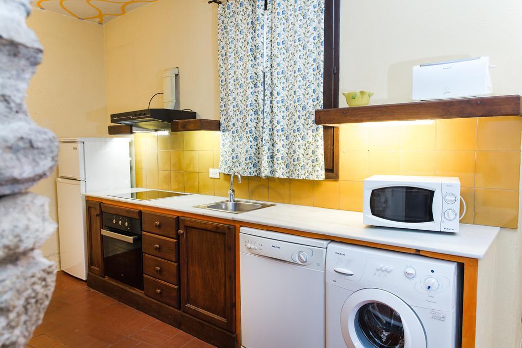 Apartaments Can Gibert Castello  D'Empuries Exterior foto